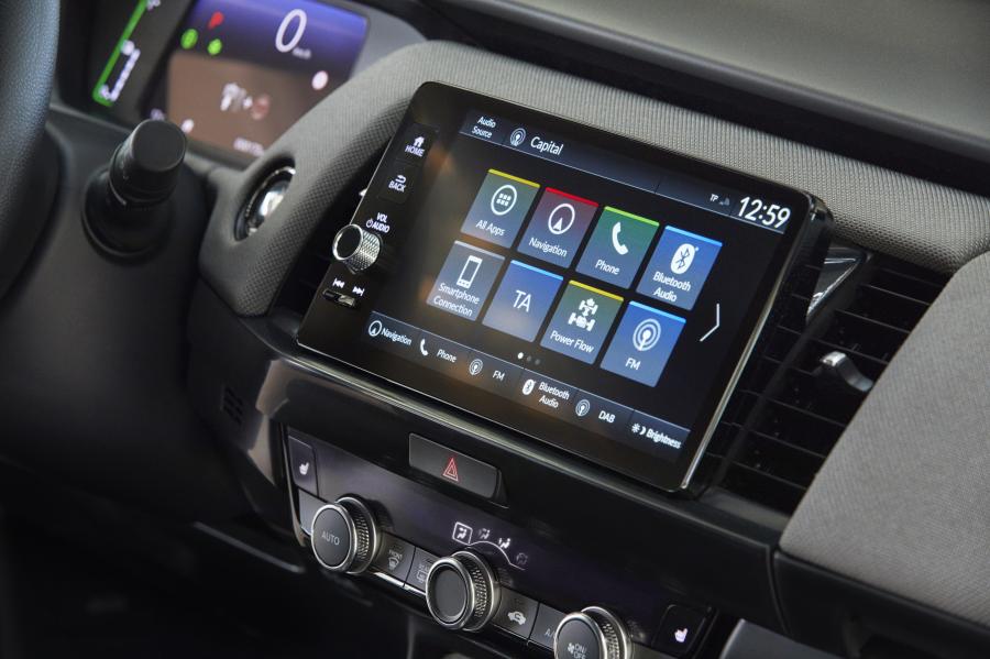 Детали интерьера Honda Jazz e:HEV Crosstar 2020 года  (EU) (фото 26 из 30)